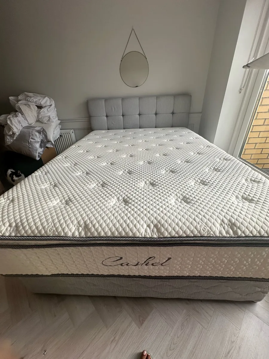 Bed + mattress - Image 2