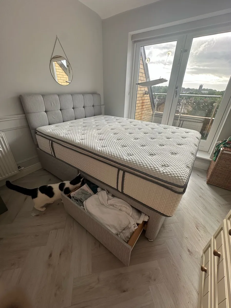 Bed + mattress - Image 4