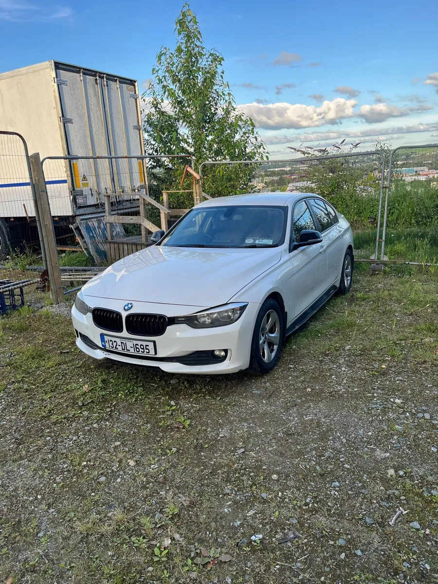 BMW 32D - Image 1