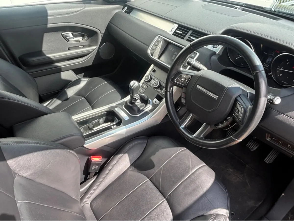 Land Rover Range Rover Evoque 2.0 ED4 SE 2WD 150BH - Image 2