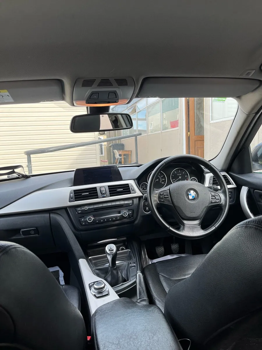 BMW 32D - Image 3