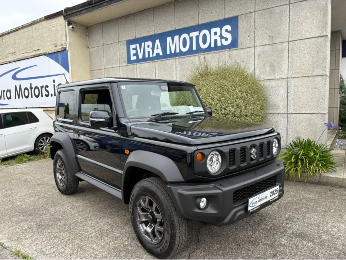 Suzuki Jimny SIERRA 4 SEAT AUTOMATIC 1.5 PETROL // - Image 2