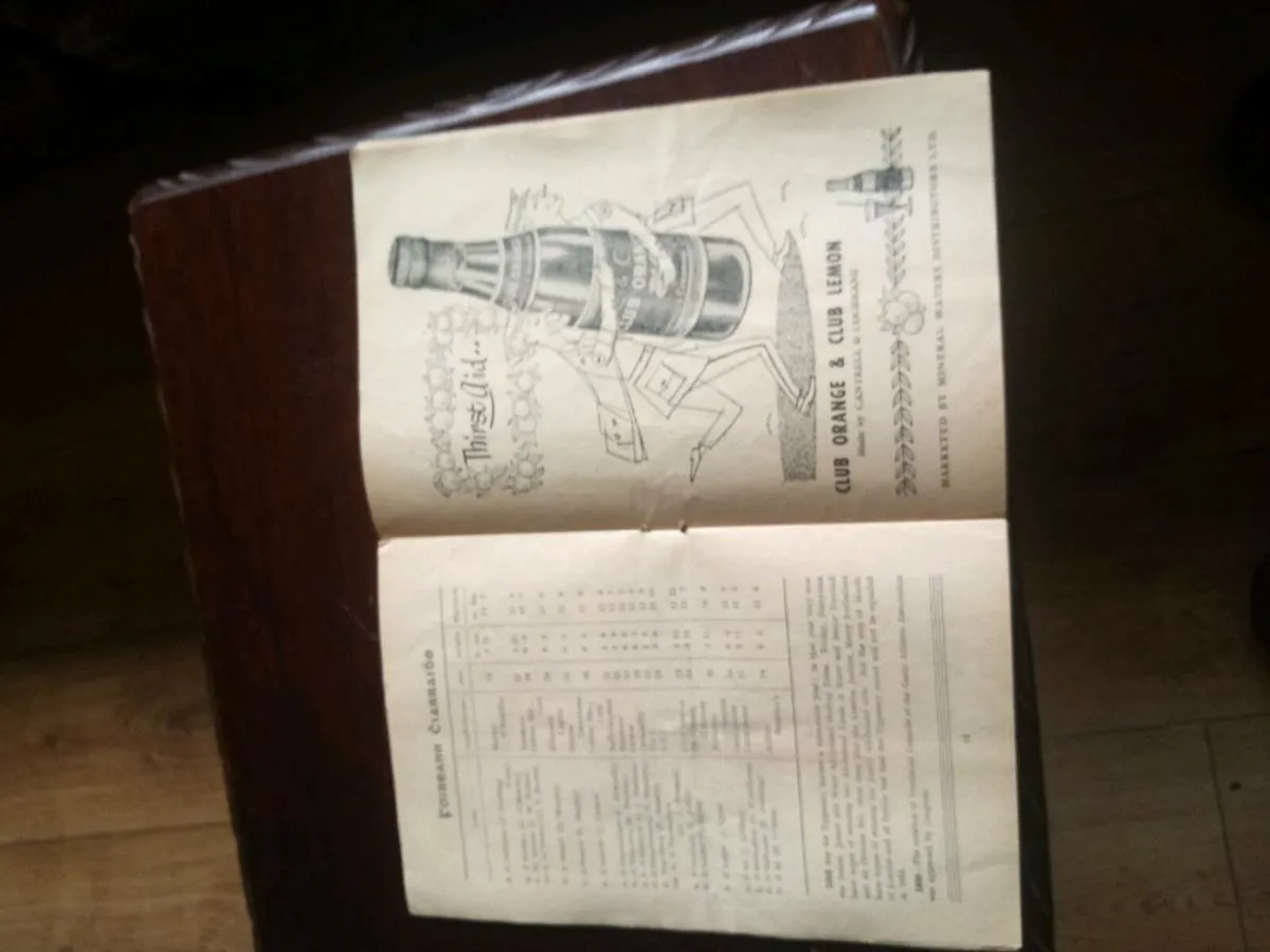 Football programme - Image 3