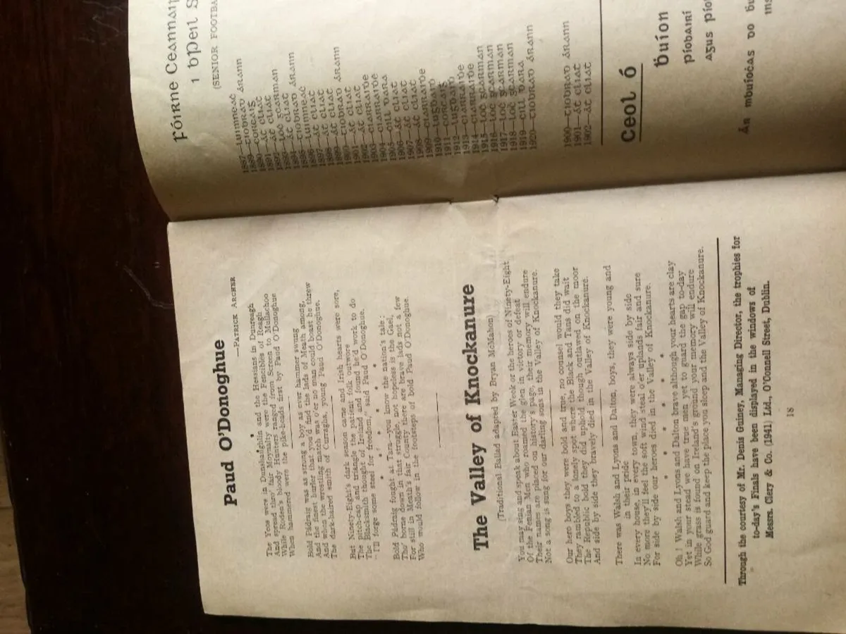 Football programme - Image 4
