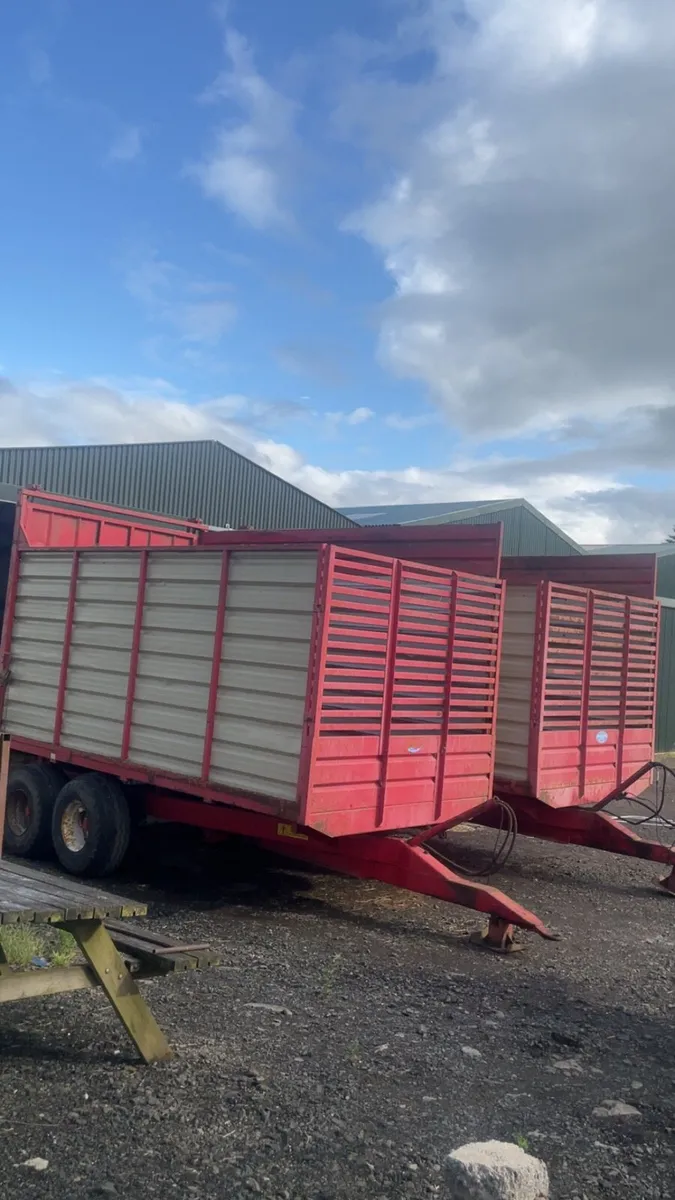 Johnston silage trailers - Image 1