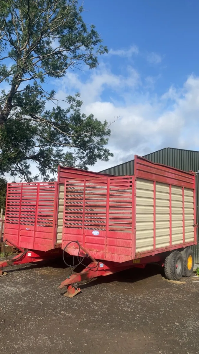 Johnston silage trailers - Image 2