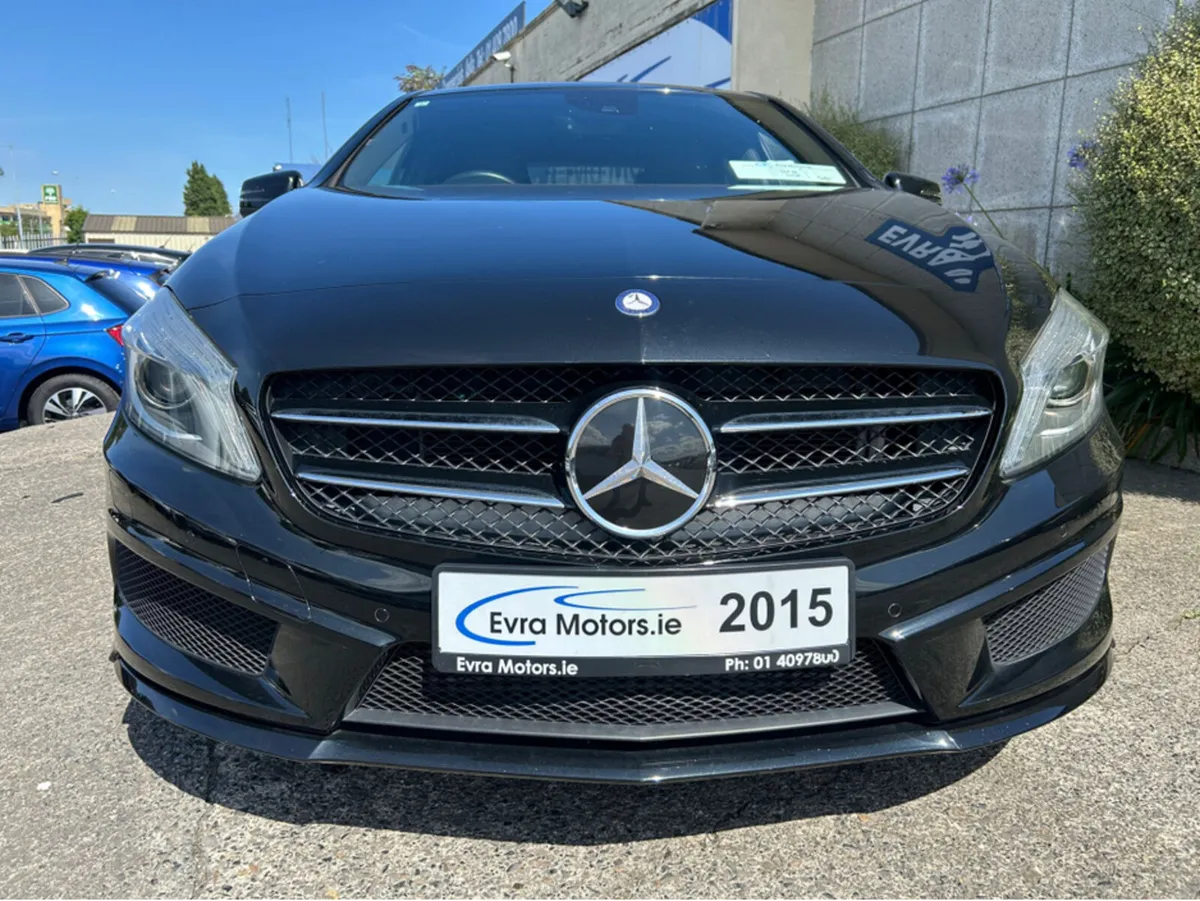 Mercedes-Benz A-Class AMG A180 NIGHT AUTOMATIC 1.6 - Image 2