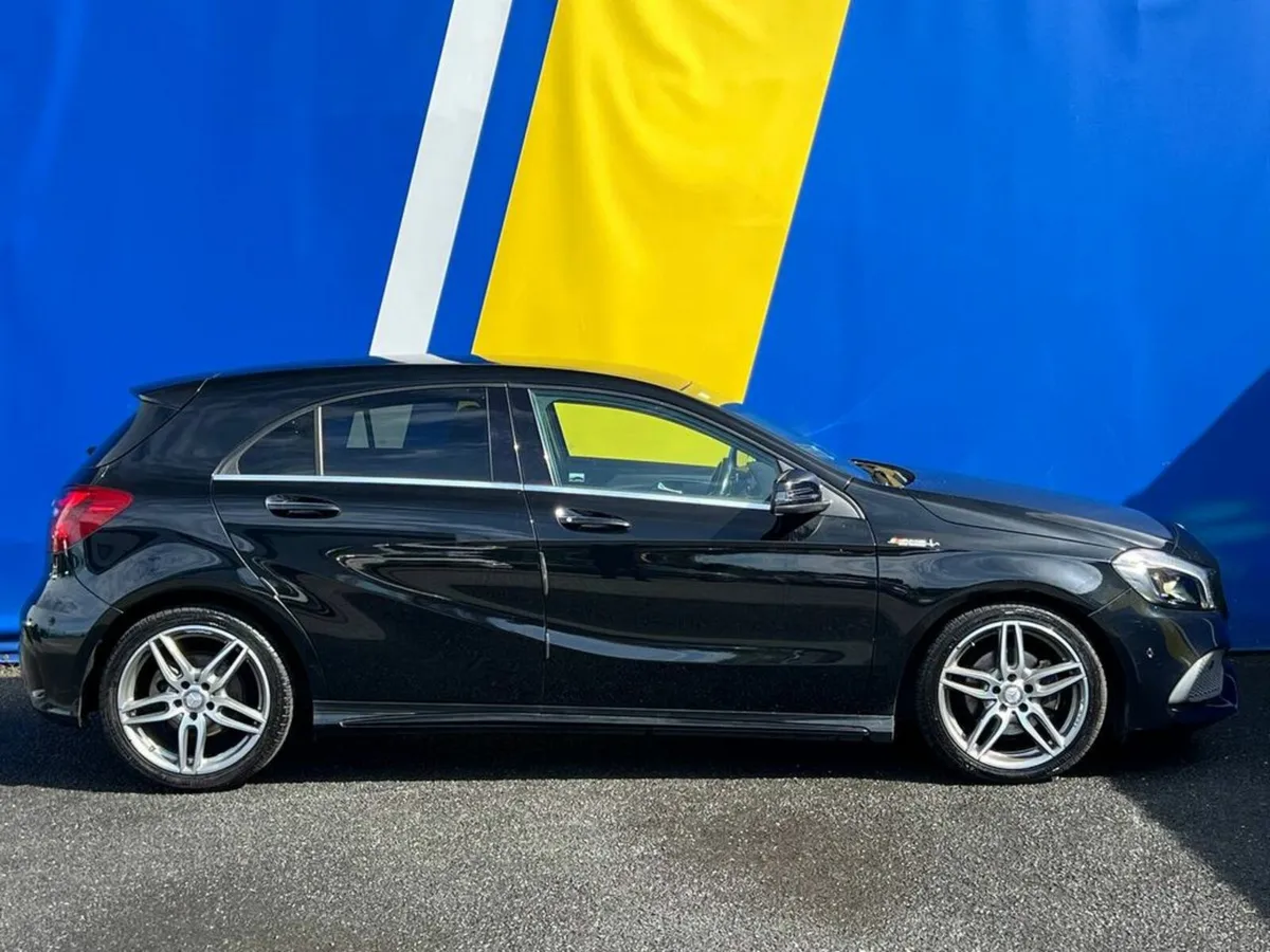 Mercedes-Benz A-Class A180 AMG-LINE EXECUTIVE 1.6 - Image 2
