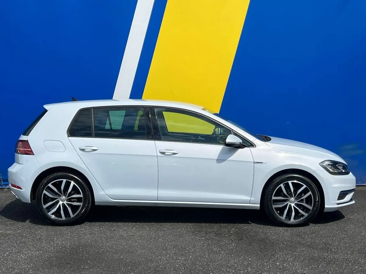 Volkswagen Golf HIGHLINE 1.4 TSI // SERVICE HISTOR - Image 2