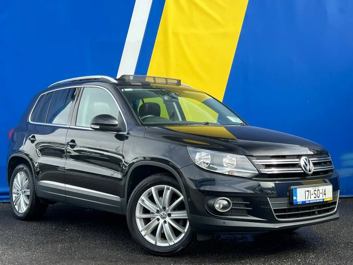 Volkswagen Tiguan SPORT 2.0 TDI // FULL SERVICE HI - Image 3