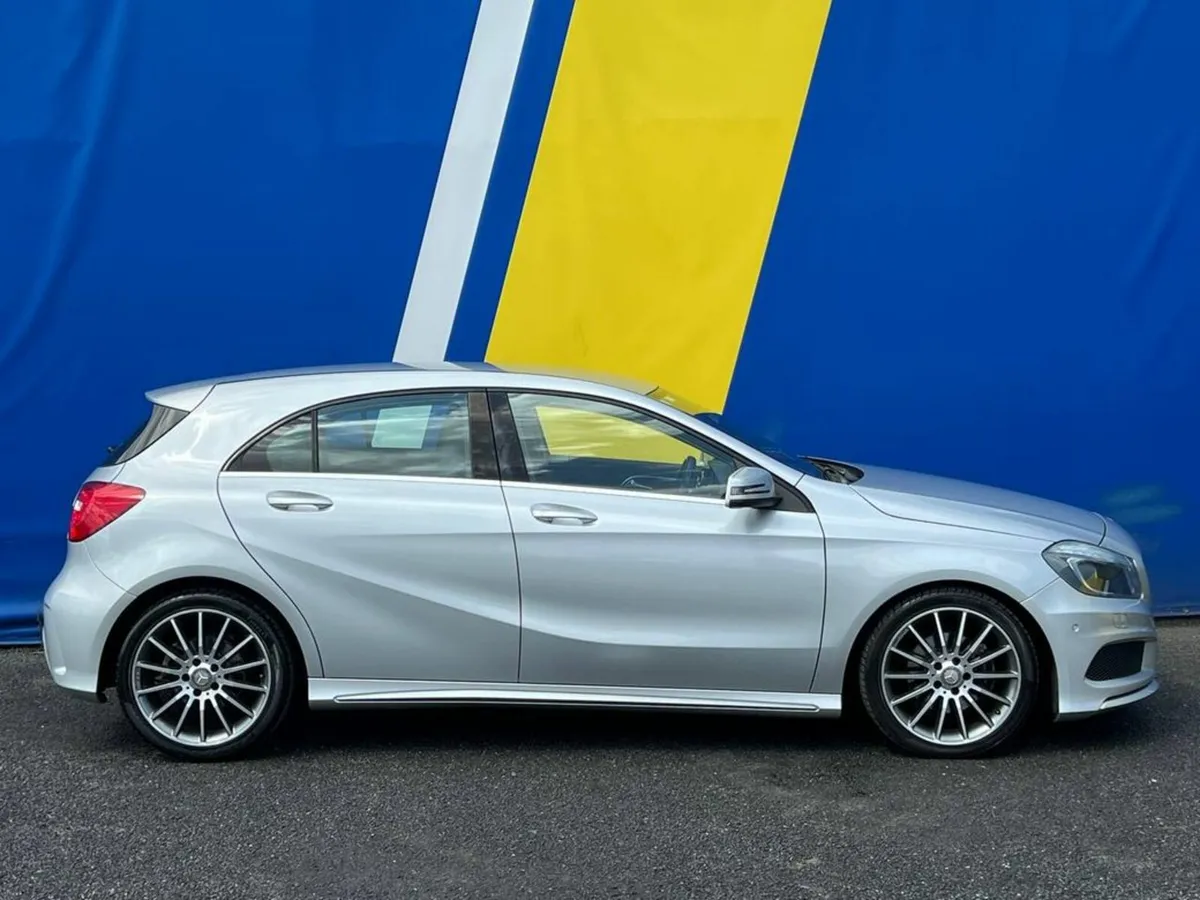 Mercedes-Benz A-Class A180 AMG-LINE 1.6 AUTO // SE - Image 2