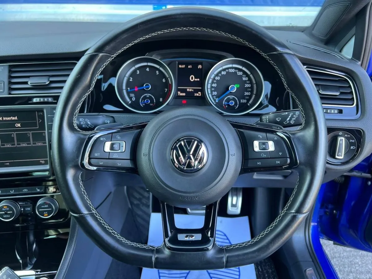 Volkswagen Golf R 4MOTION 2.0 TSI AUTO // FULL SER - Image 4