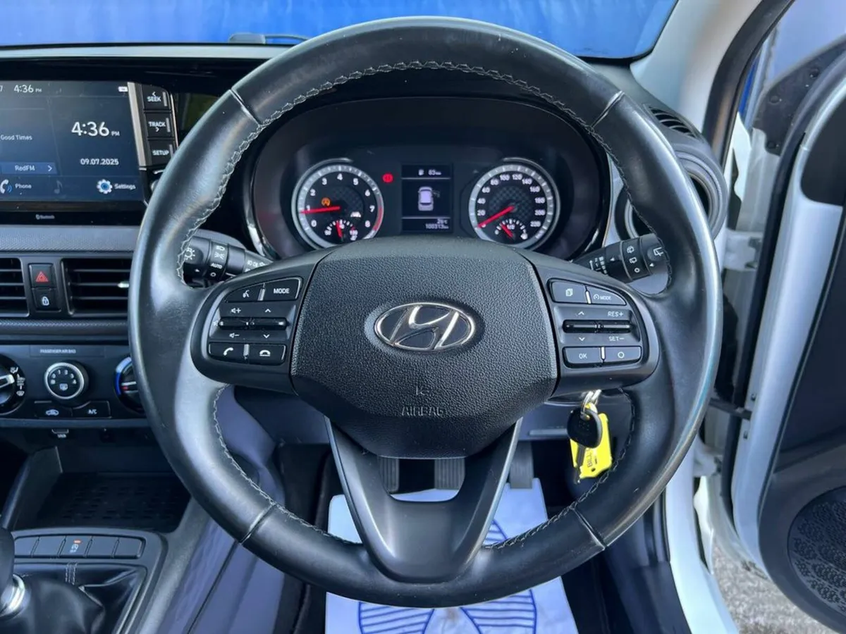 Hyundai i10 DELUXE PLUS 1.0 // AIR CONDITIONING // - Image 4