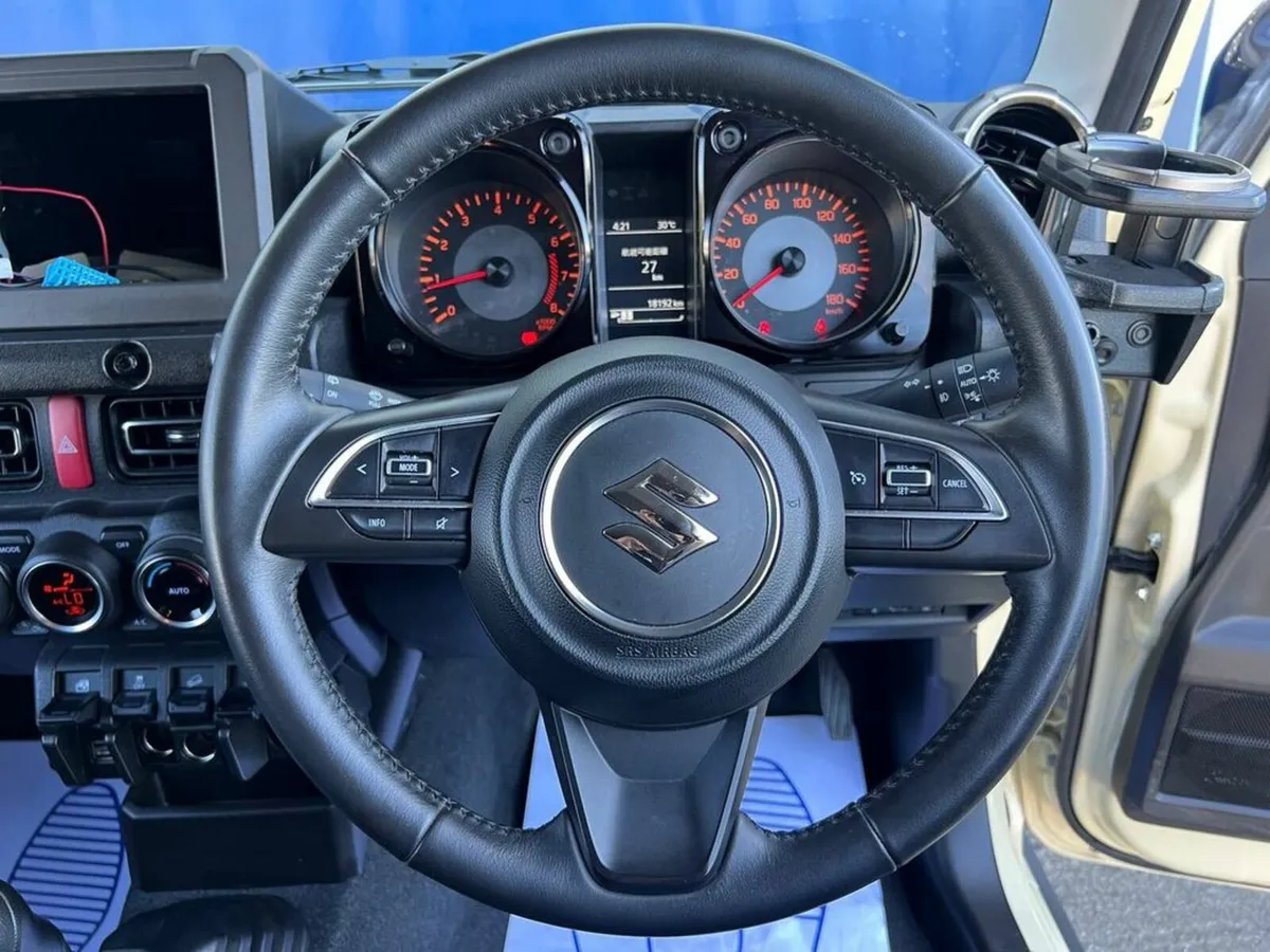 Suzuki Jimny AWD 1.5L // 4 SEATER // €280 TAX // 1 - Image 4