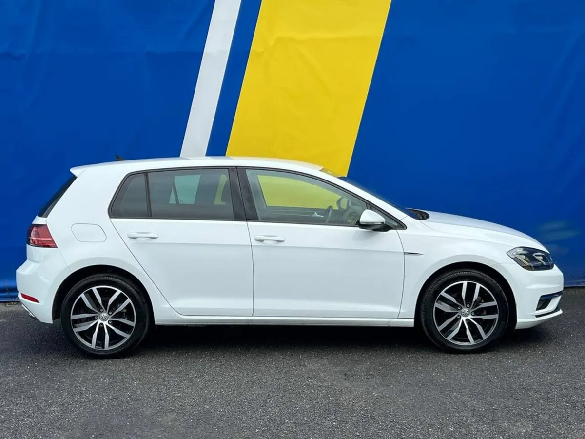 Volkswagen Golf HIGHLINE 1.4 TSI AUTO // FULL SERV - Image 2