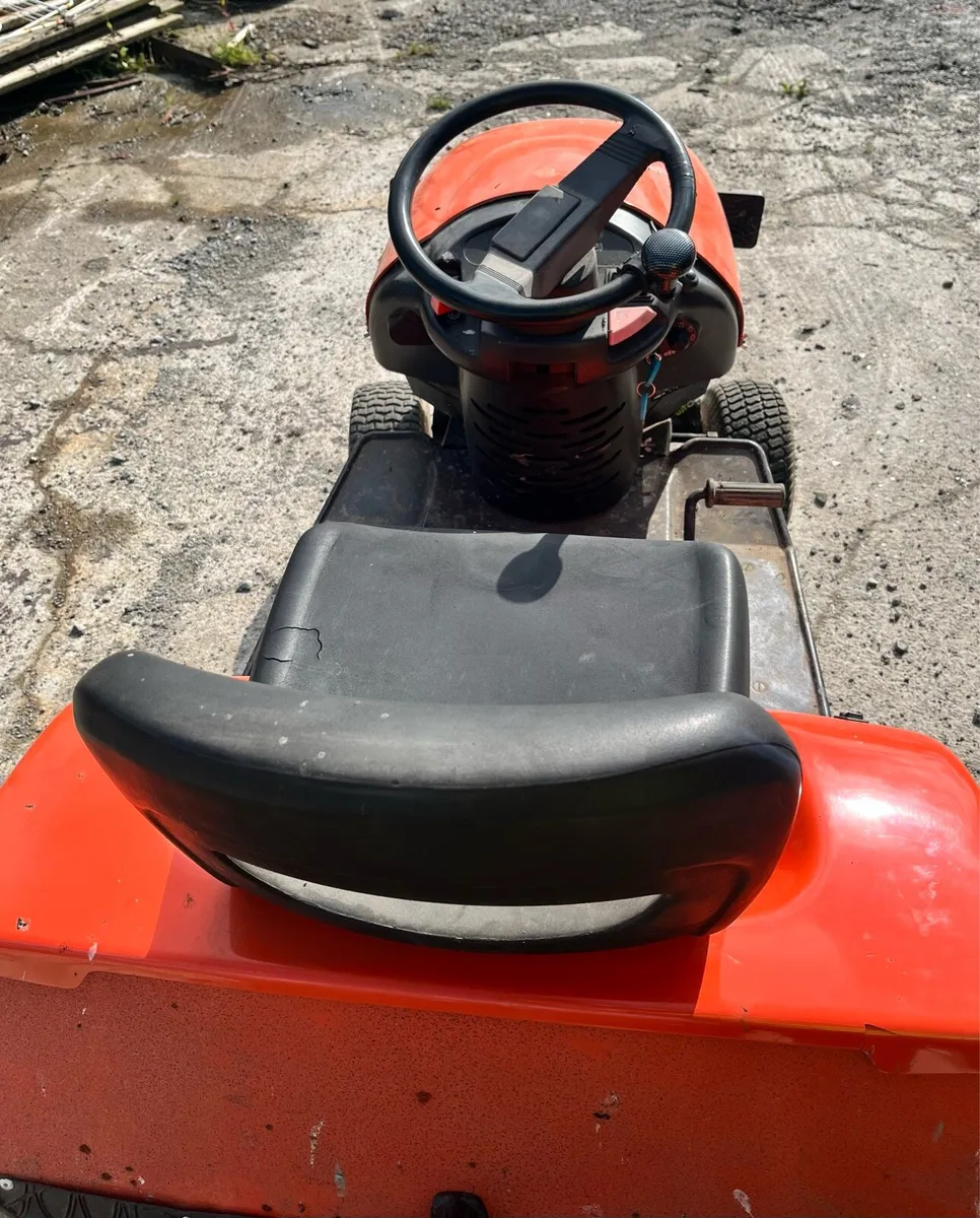 12.5 garden tractor and tipping trailer - Image 4