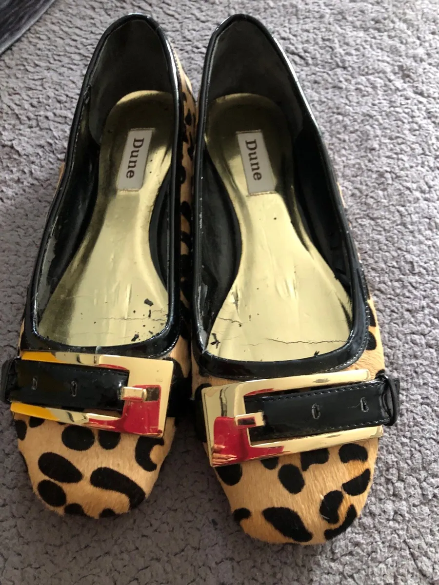 Ladies Dune flat shoes size 5 €25 - Image 2