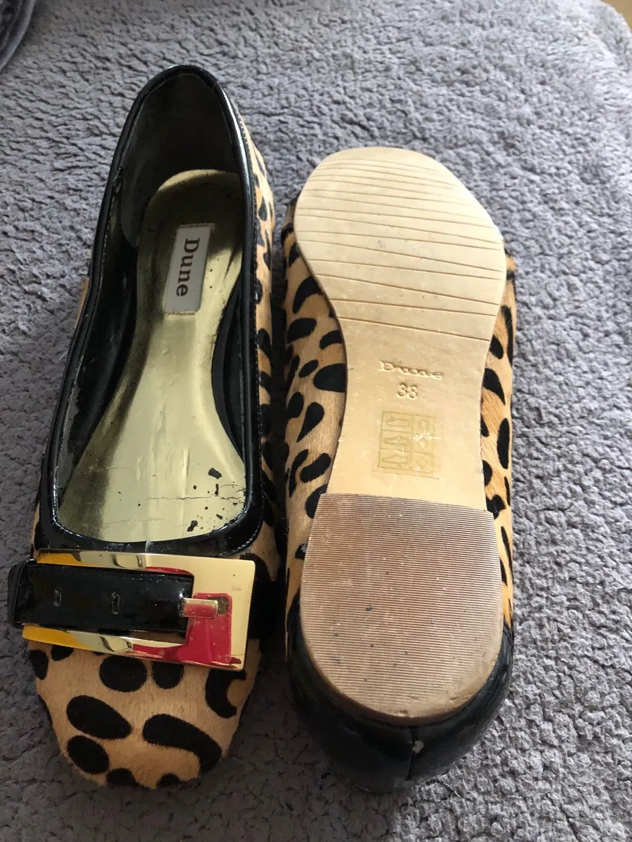 Ladies Dune flat shoes size 5 €25 - Image 3
