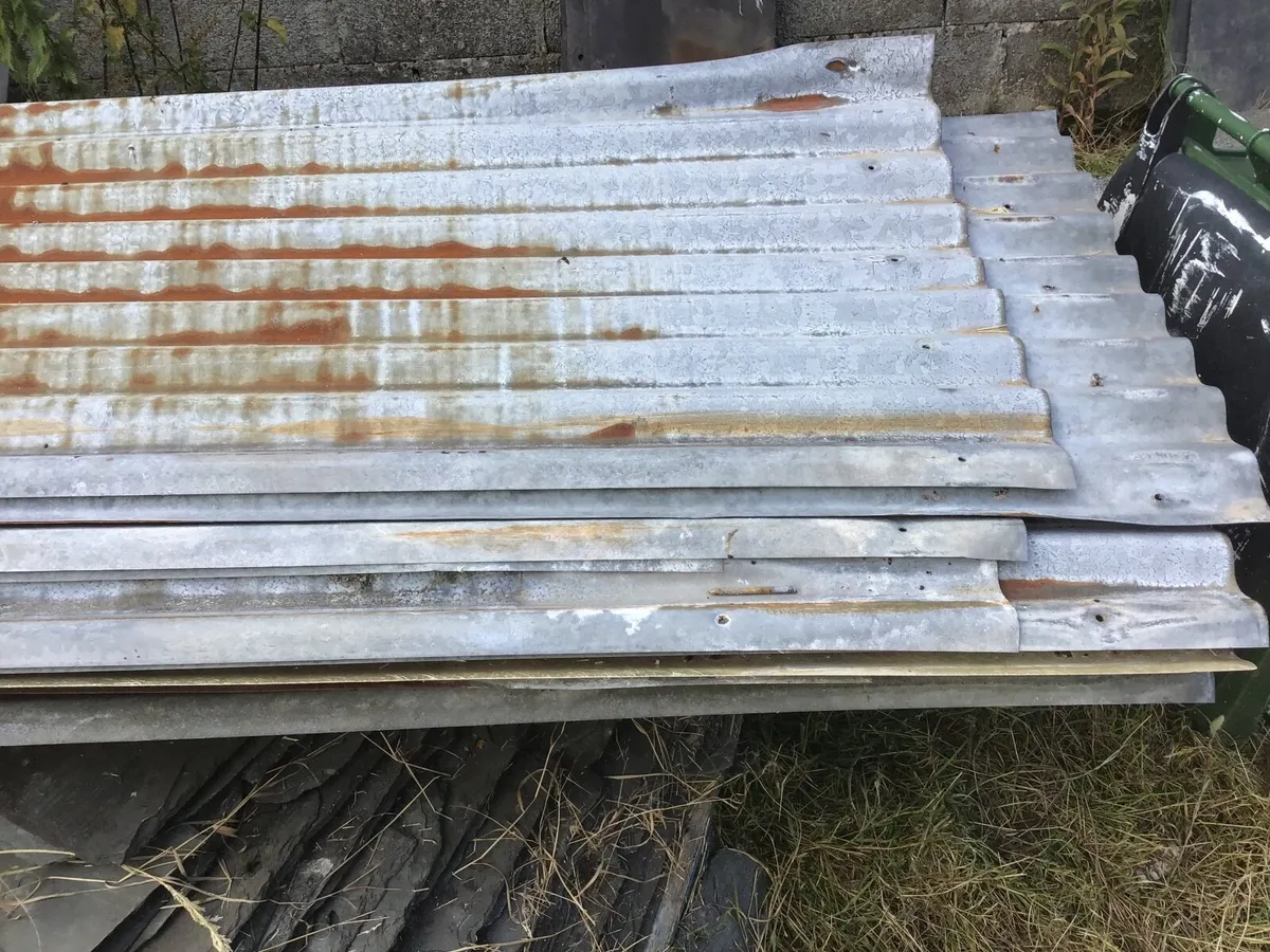 Galvanised sheeting - Image 1