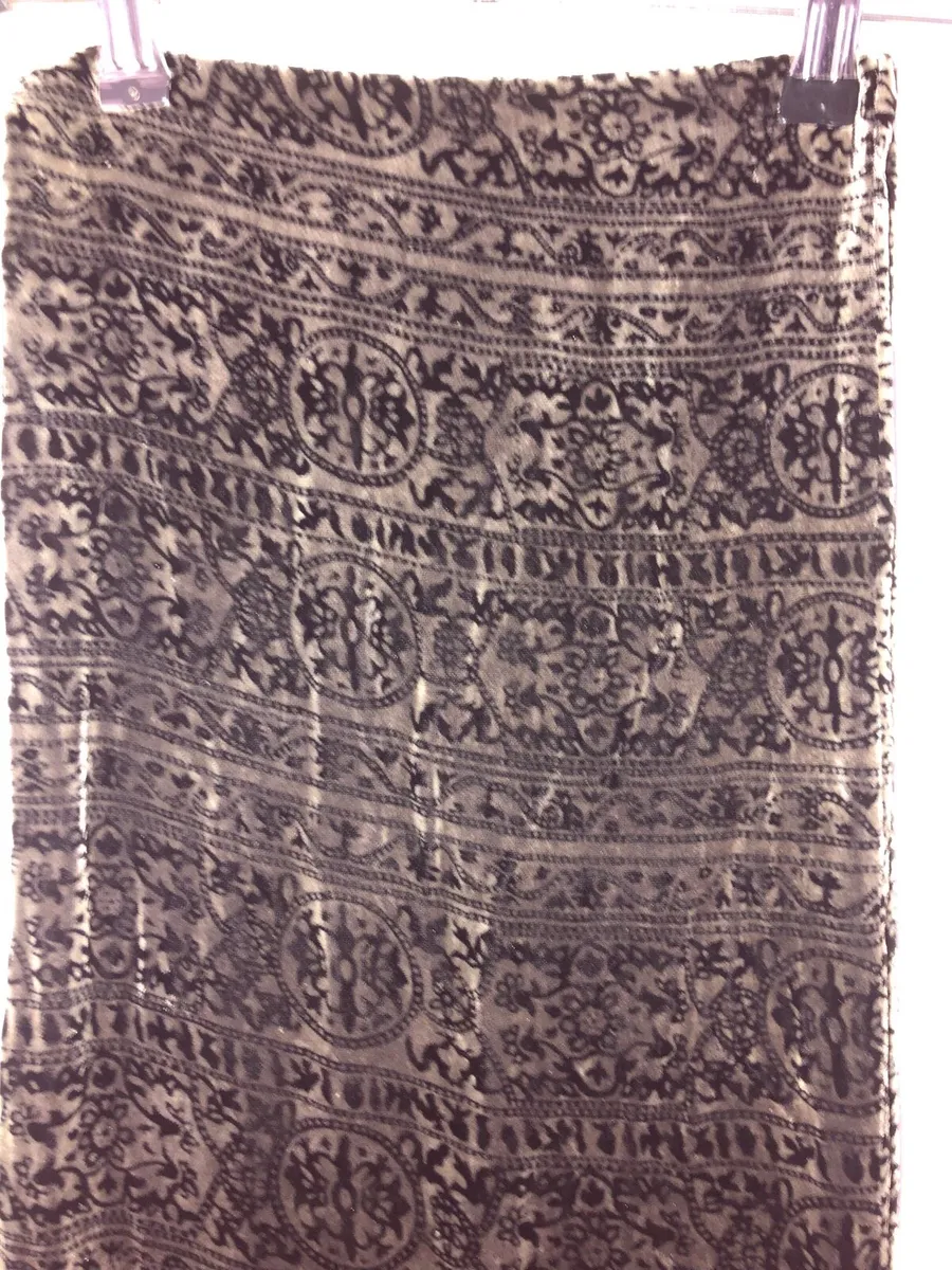 Ladies stunning scarf €10 - Image 3
