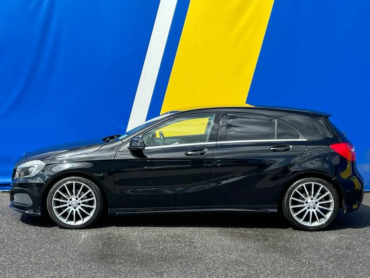 Mercedes-Benz A-Class A180 AMG-SPORT 1.6 AUTO // A - Image 3