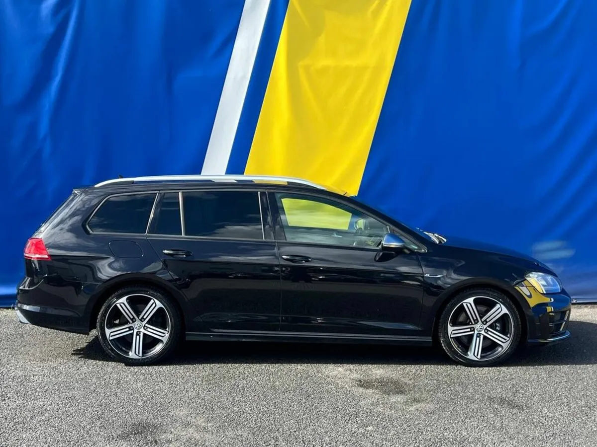 Volkswagen Golf R VARIANT 4MOTION 2.0 TSI AUTO // - Image 2