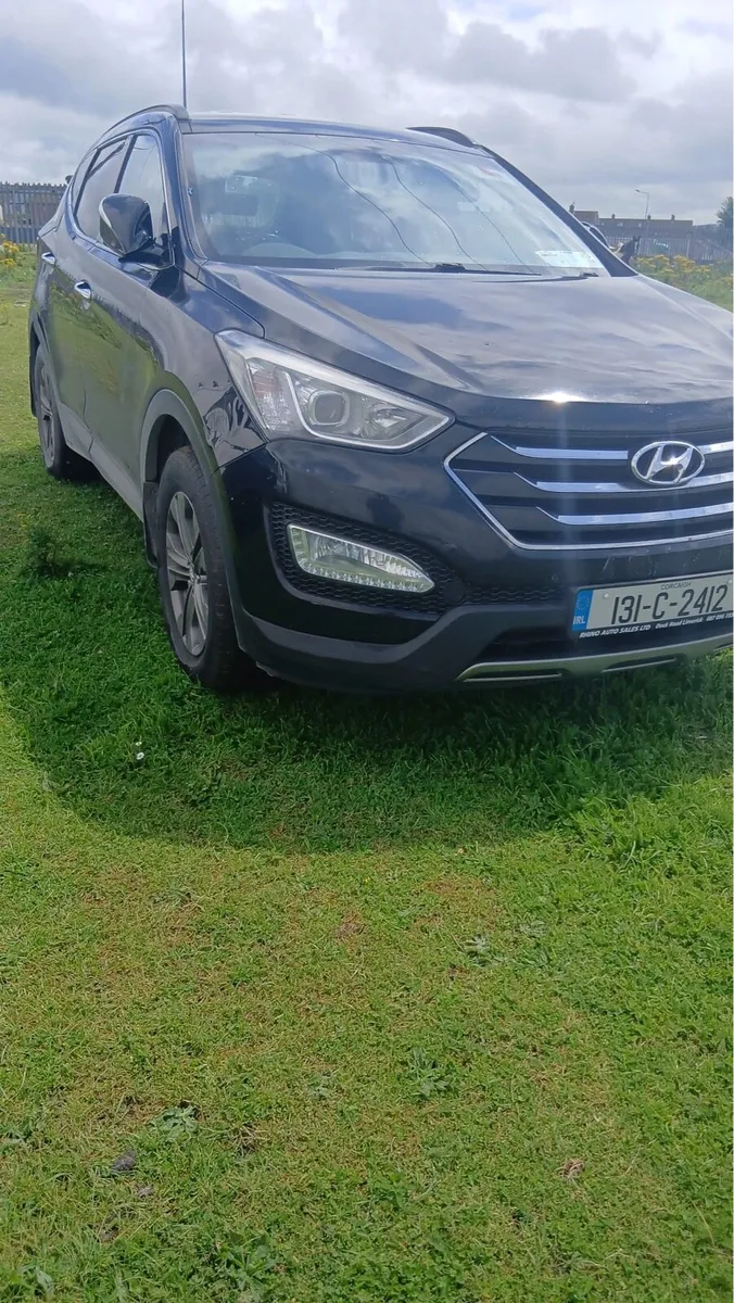 Hyundai Santa Fe - Image 1