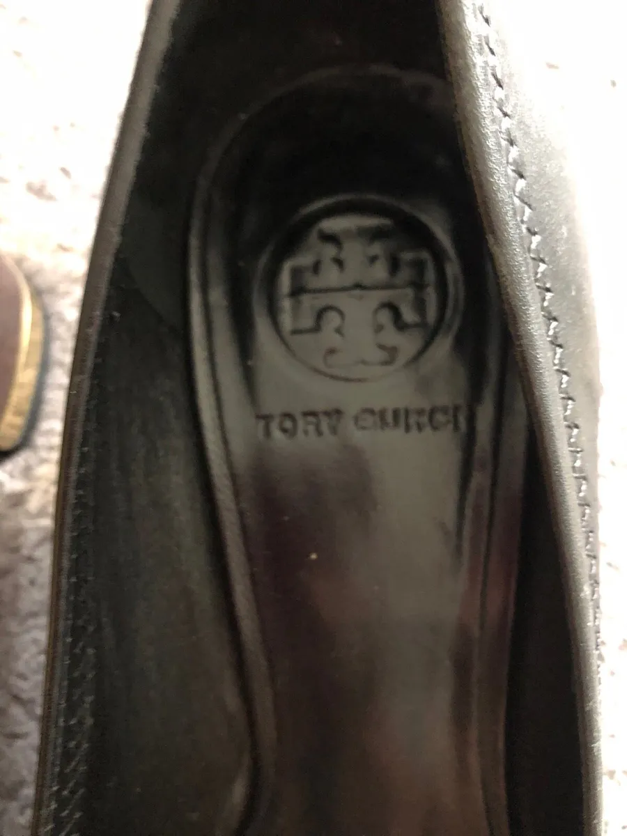 Ladies Tory Burch shoes size 6 €30 - Image 3