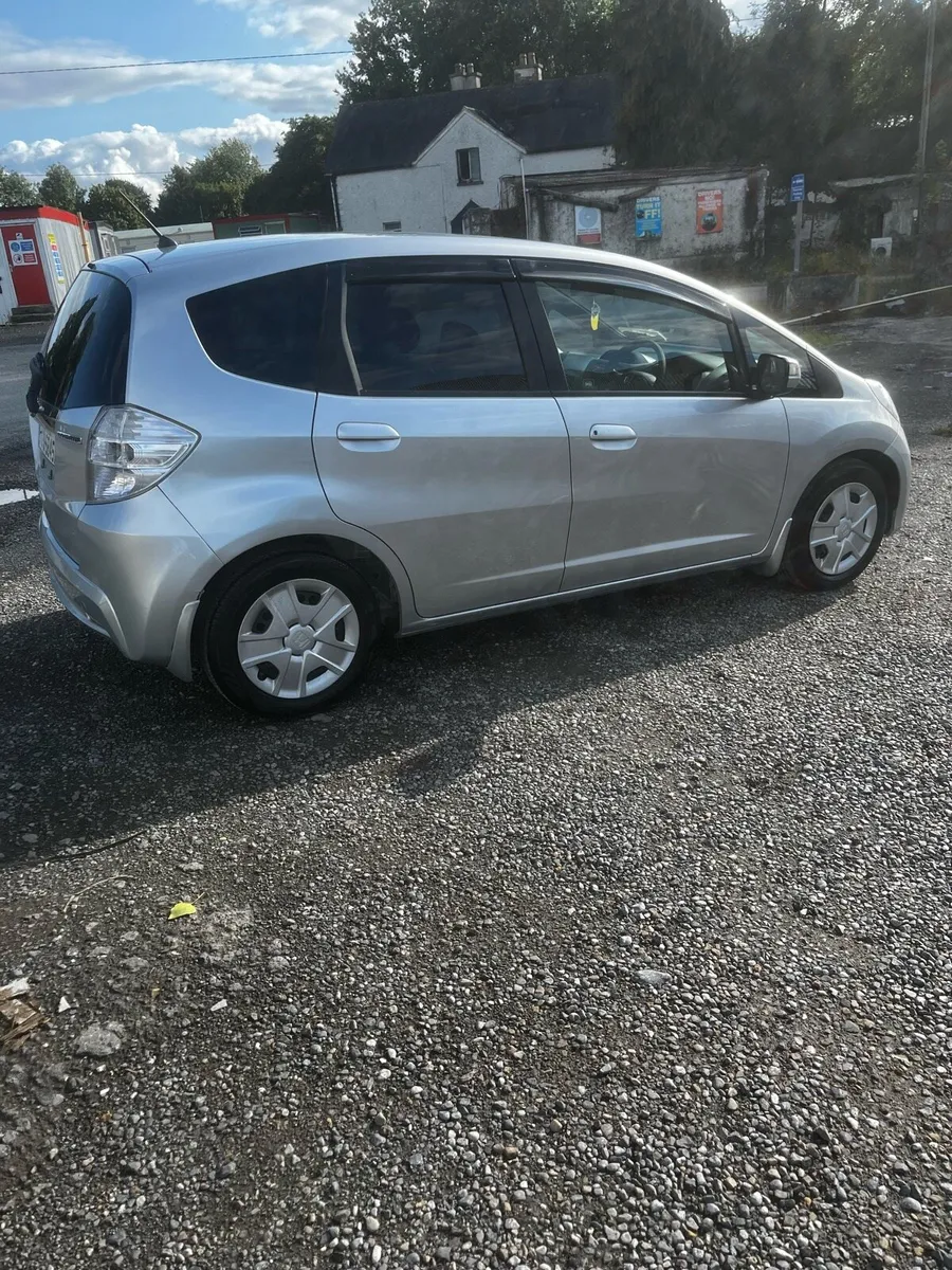 Honda fit - Image 2