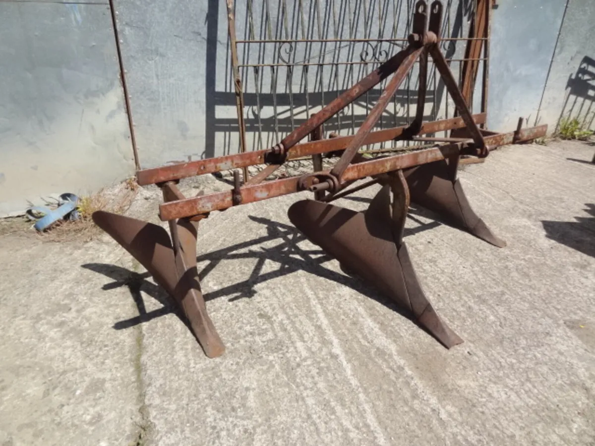 Massey Ferguson Drill Plough - Image 1