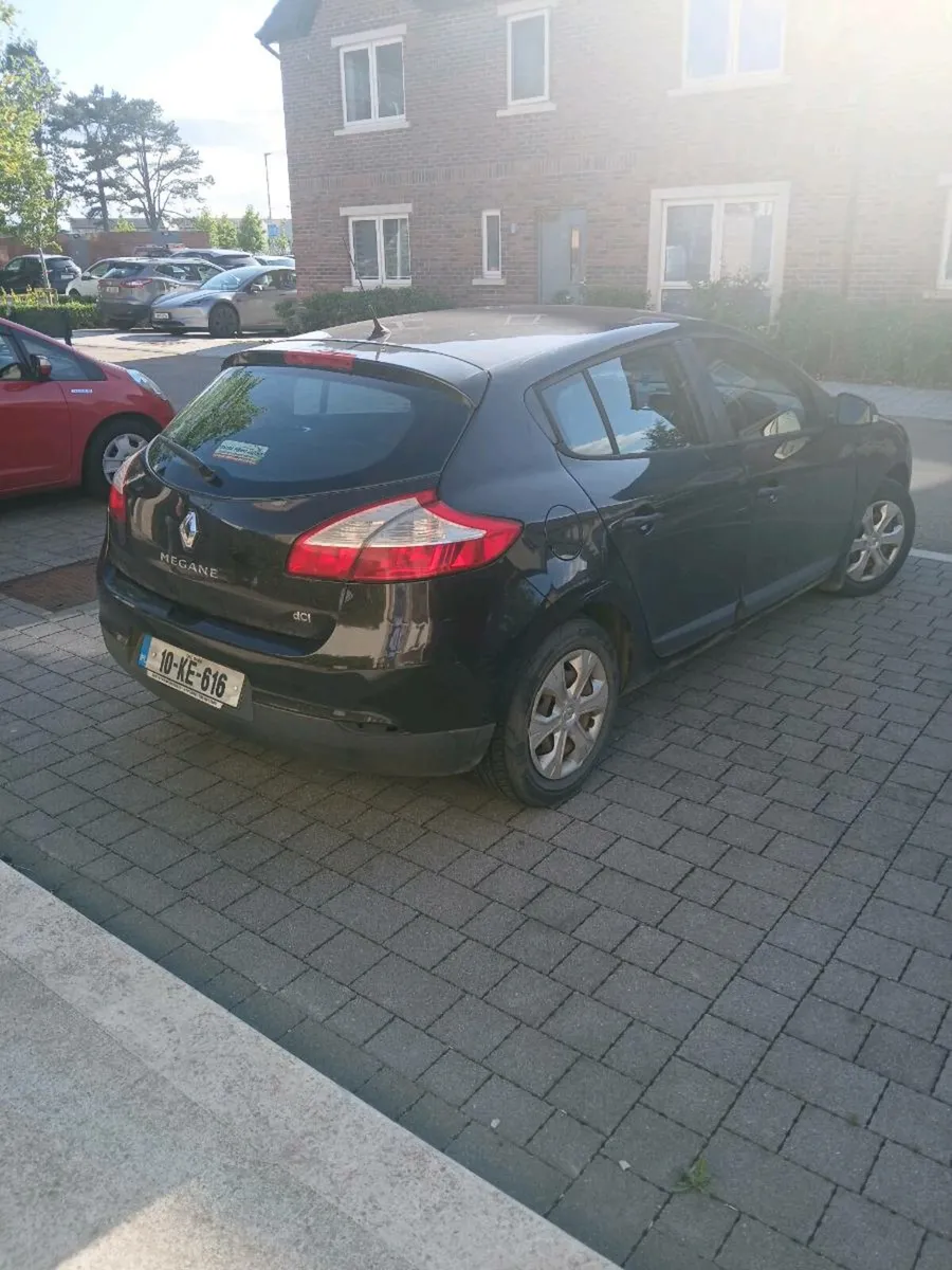 Renault Megane 1.5 - Image 4