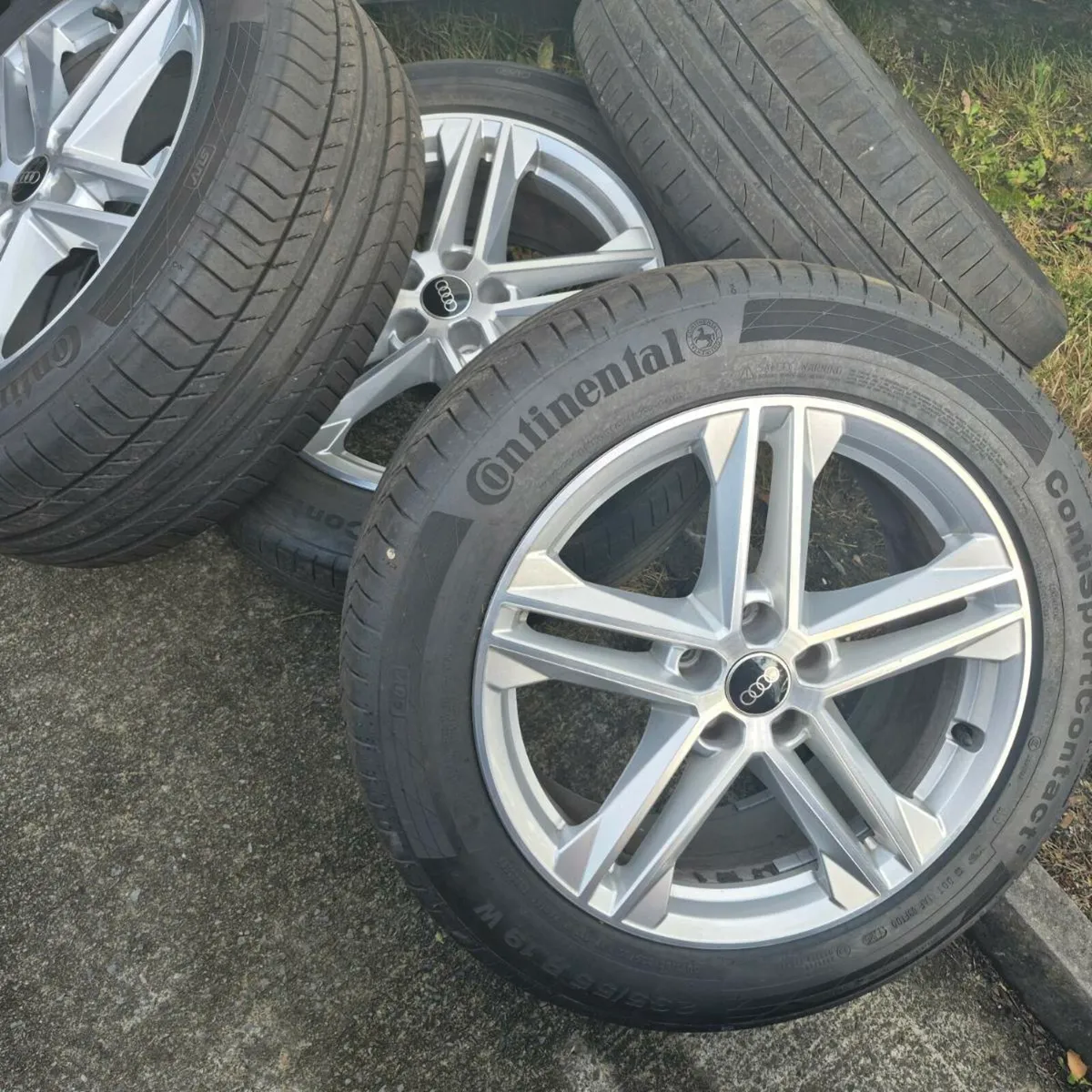 Audi Alloys wheels - Image 4