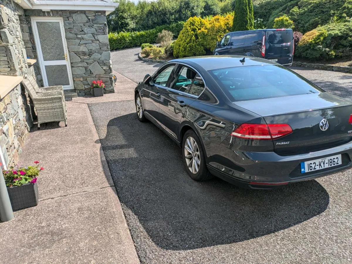 2016 Volkswagen Passat Business SE - Image 4