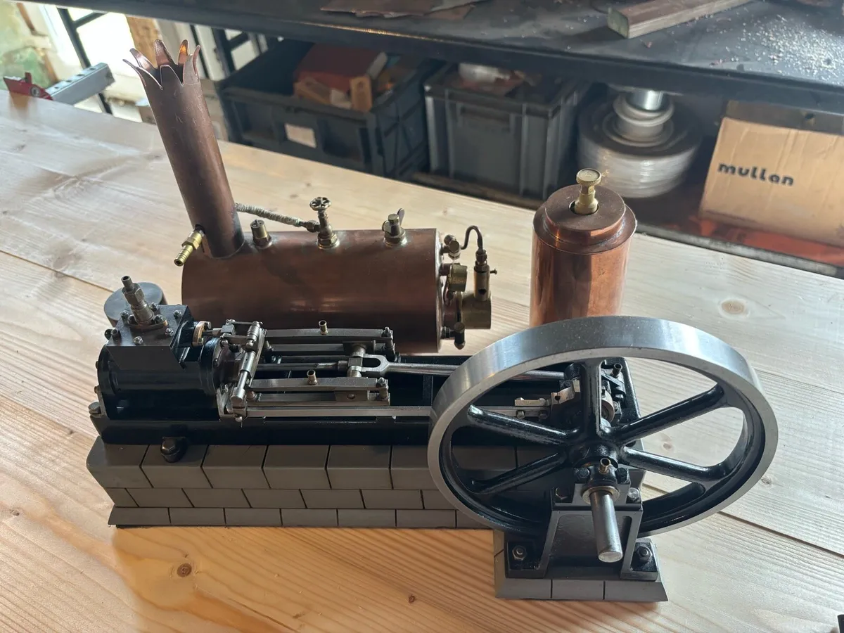 Model steam engines - Image 1
