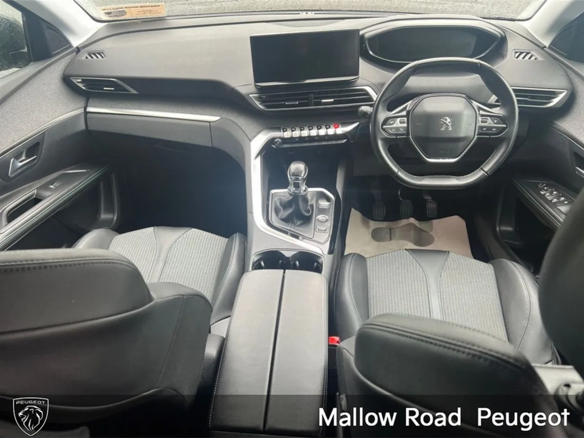 Peugeot 5008 FL Allure 1.2 130 6.3 4DR - Image 4