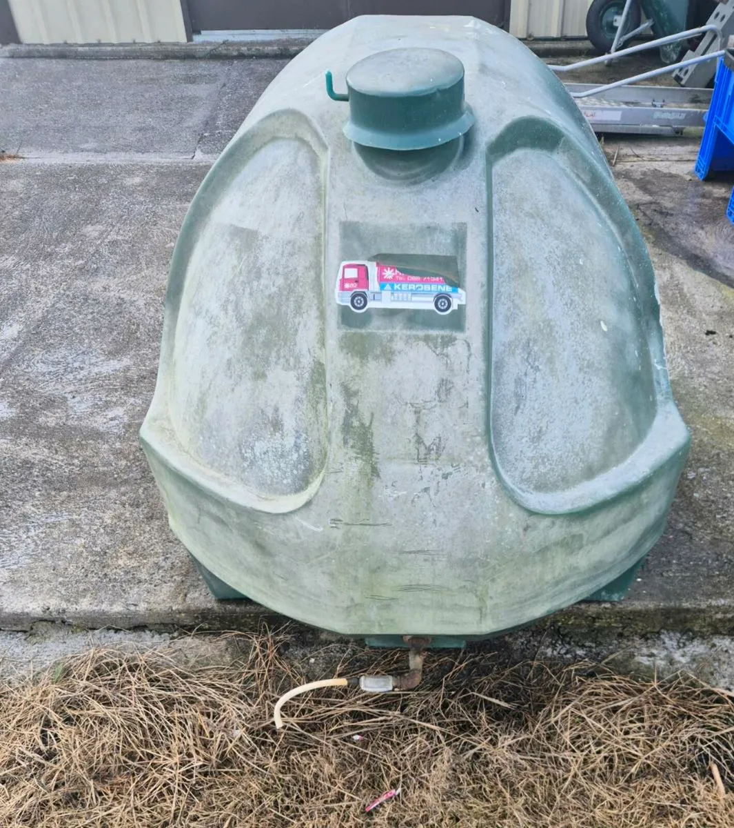 Oil tank - Image 2