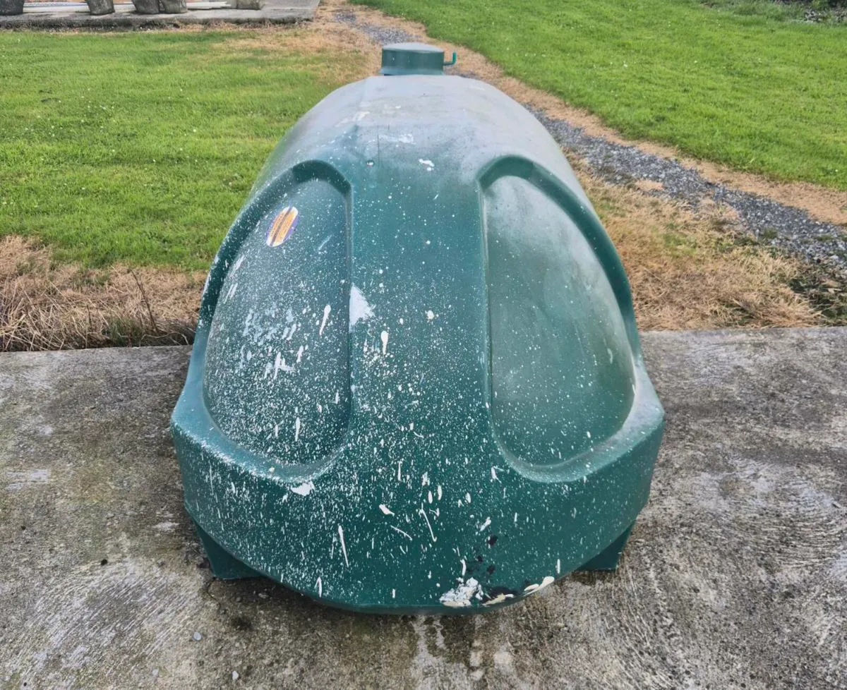 Oil tank - Image 3