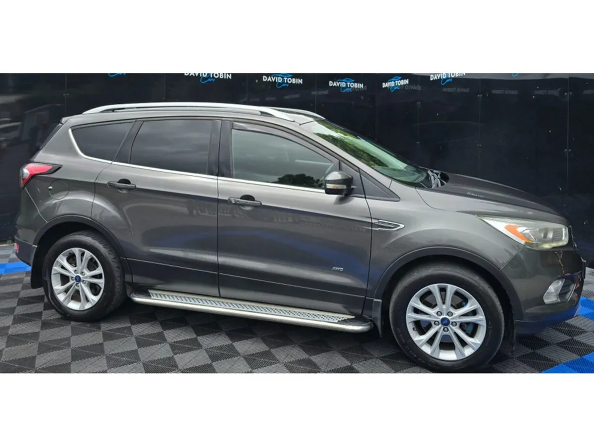 Ford Kuga 2.0 Tdci Titanium 4X4 - Image 3