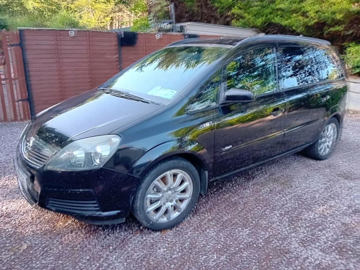 Opel zifera  ... 1.6 club  07 . - Image 3