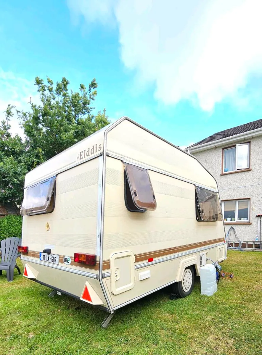 2/3 berth Caravan for sale - Image 2