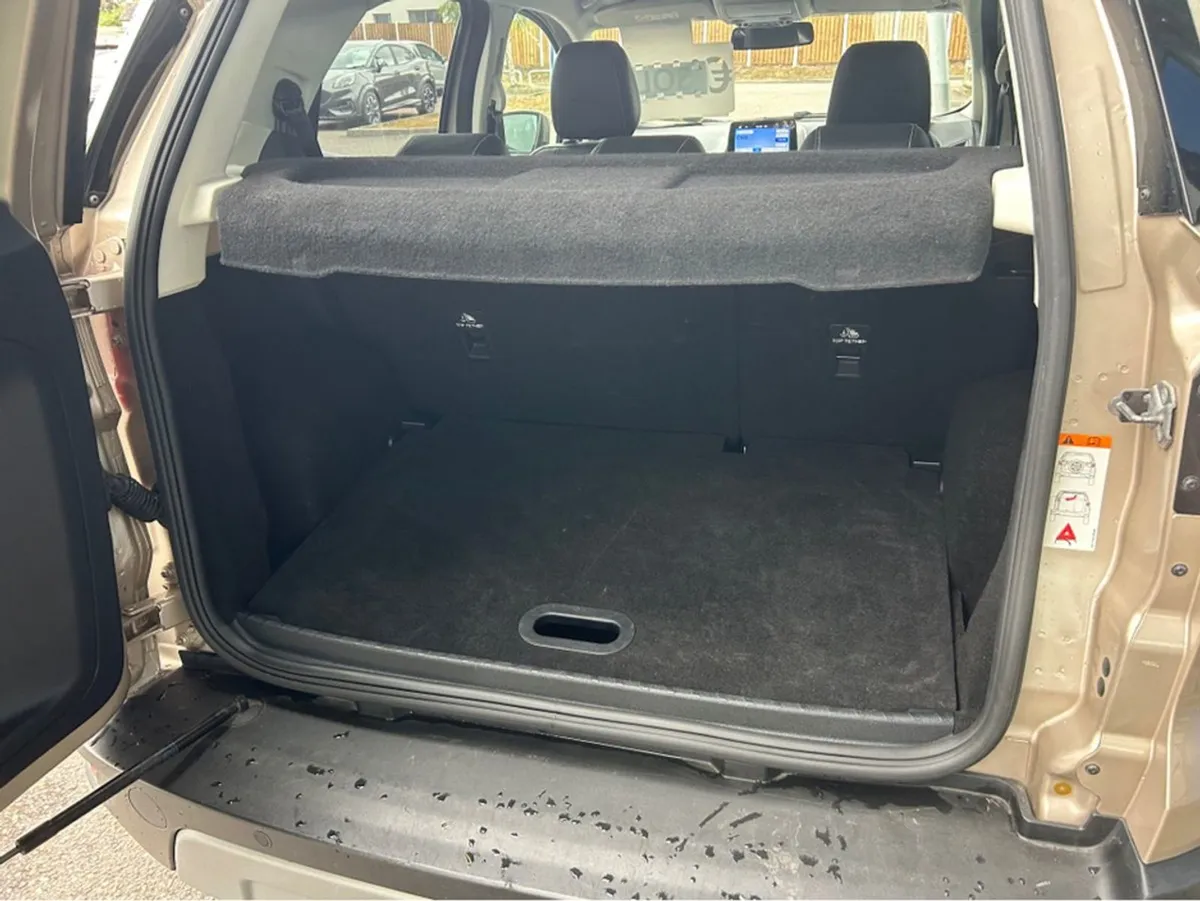 Ford EcoSport Titanium 1.0t 125PS A A6 5DR 4DR - Image 2