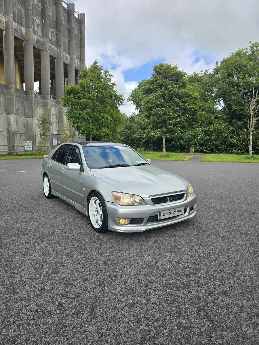 Is200 ( 2JZ GE ) - Image 1
