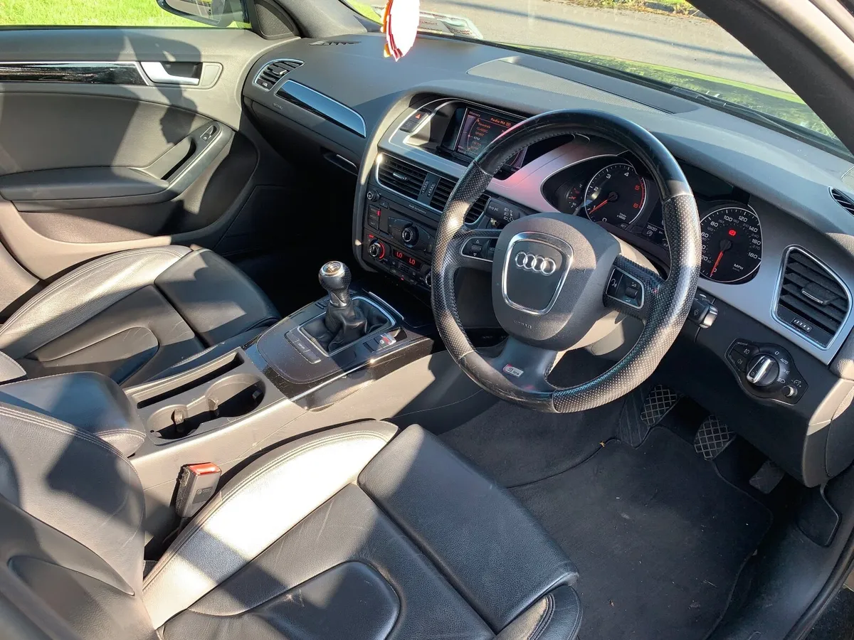 Audi A4 2009 s line - Image 4
