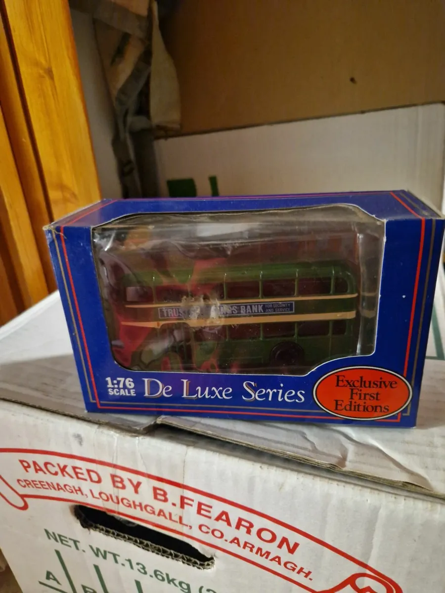 Corgi EFE Bus