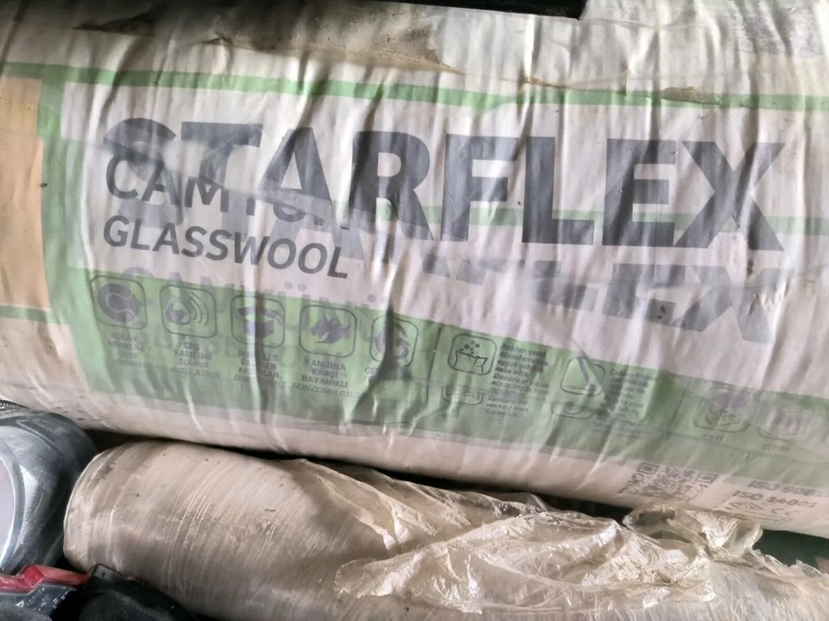 One roll of glass wool insulation - Image 1