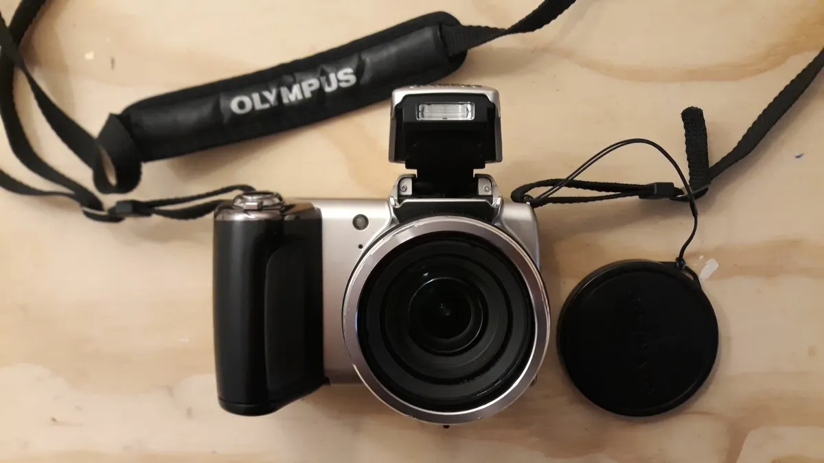 camera - Image 1