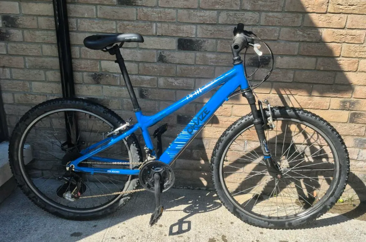 Adults Apollo Phaze bike.
27.5" wheels
16 inch in - Image 3