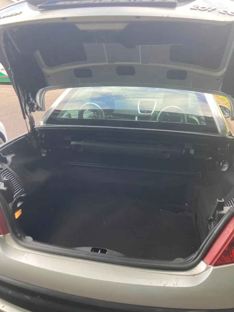Peugeot 207 2007 - Image 2