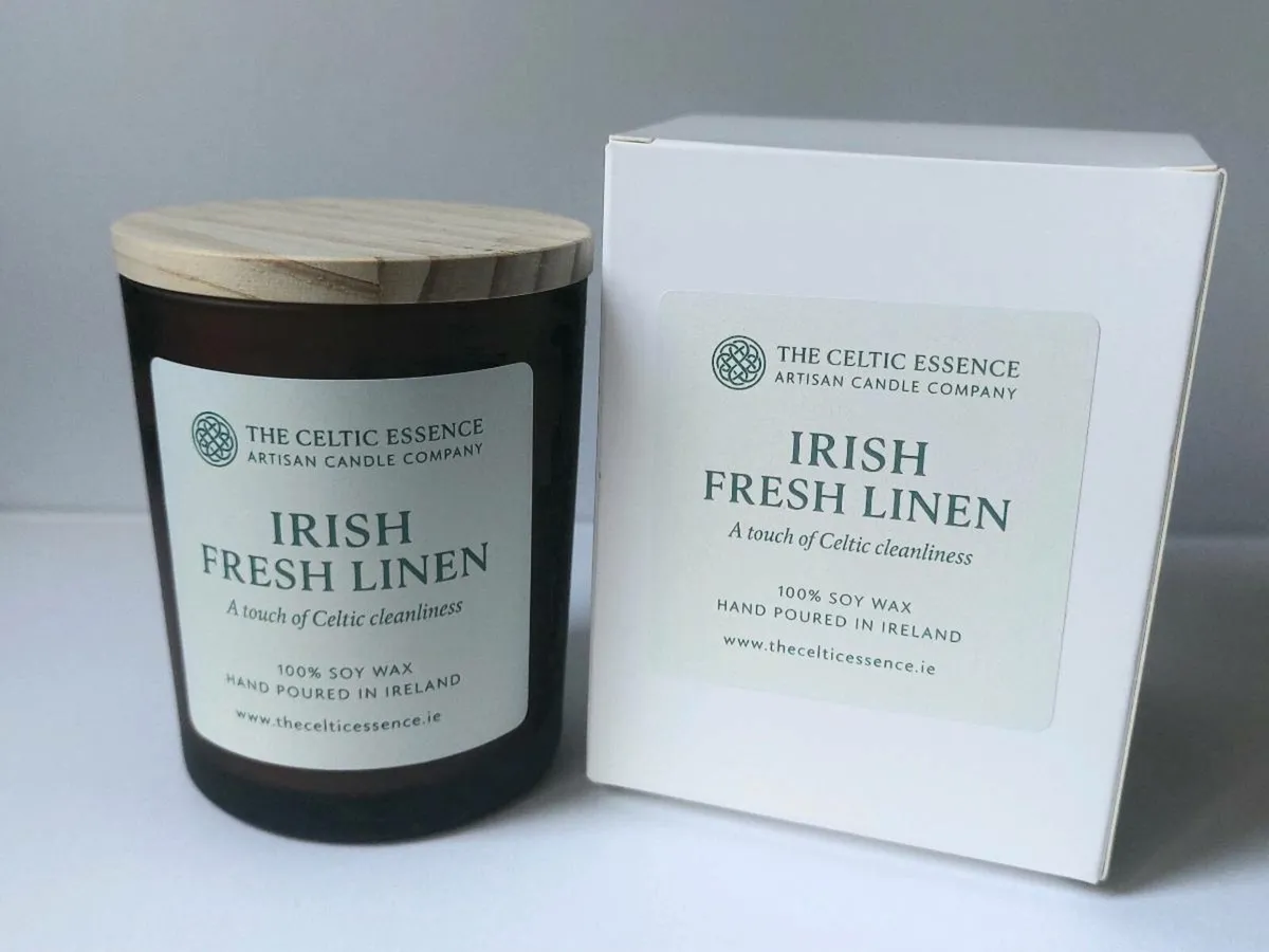 Irish Fresh Linen Scented Candles - Image 2