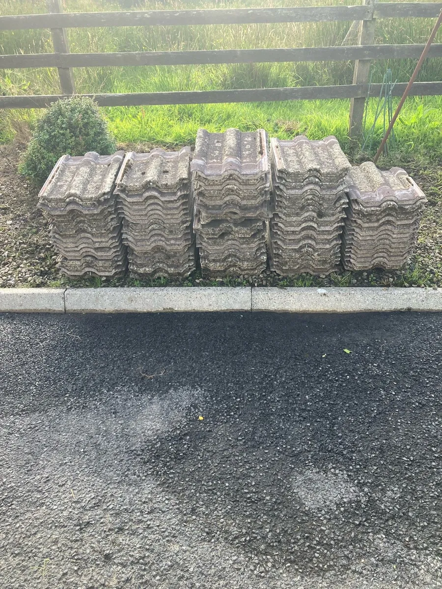 Roof tiles